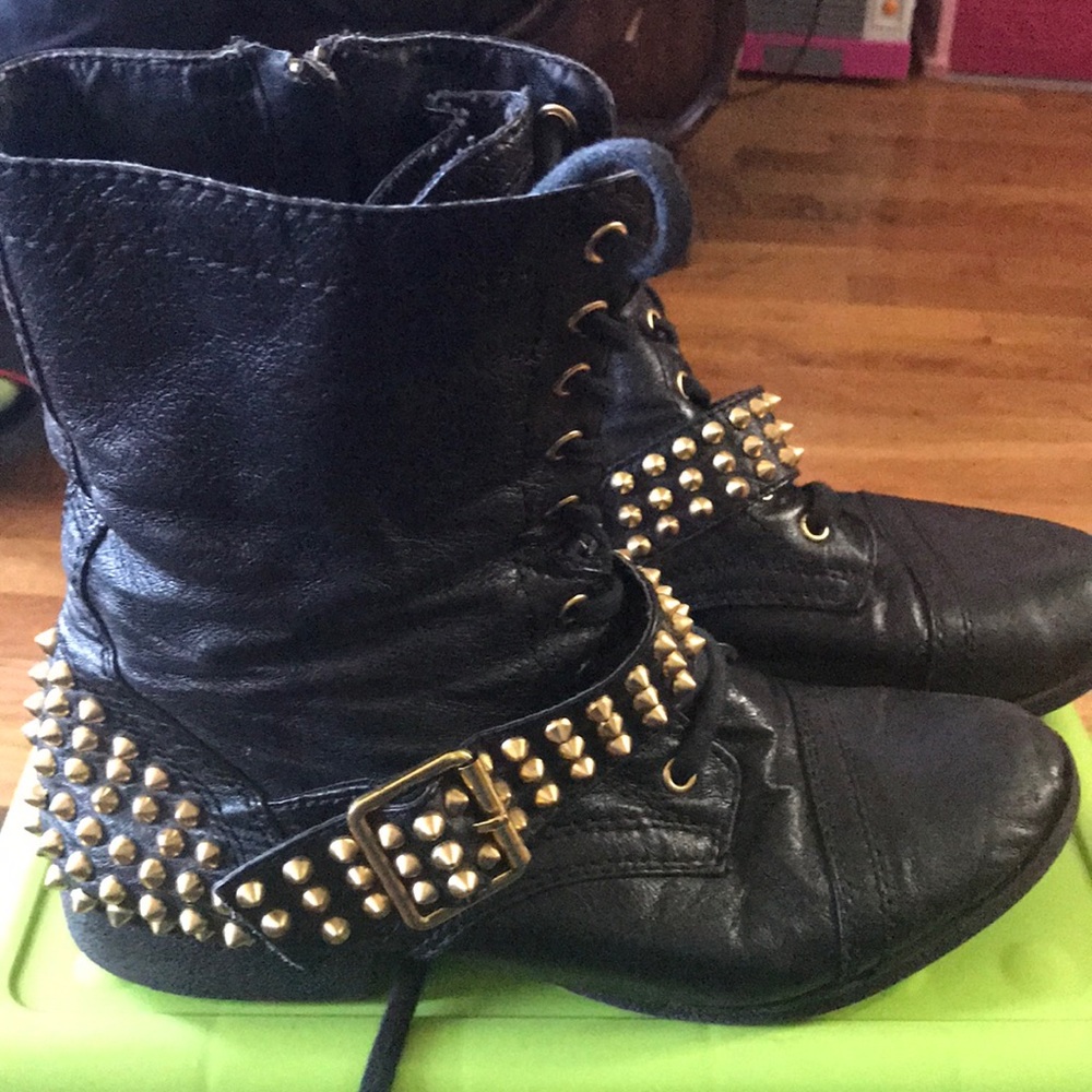 Steve Madden boots size 7